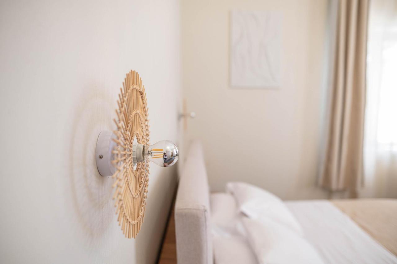 Kosnian City Suites B Buitenkant foto