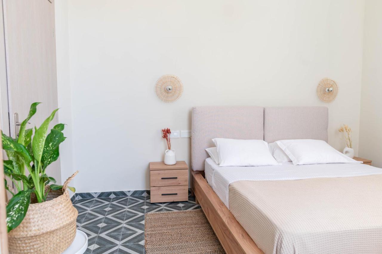 Kosnian City Suites B Buitenkant foto